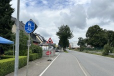 Gemeinsamer Geh- und Radweg an der Bahnstraße (Verkehrszeichen 240)