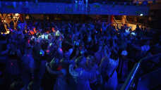 Ausgelassene Partystimmung zu den besten Oktoberfest-Hits in Quickborn, Quelle: Tom Spitzkofski