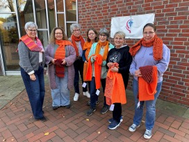 Bürgerinfo Nr. 315 b1 aktion _orangener schal__ zeichen der solidarität in quickborn Bürgerinfo Nr. 315 b1 aktion _orangener schal__ zeichen der solidarität in quickborn