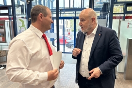 PM 105 B2 Eulenstuhl findet neuen Platz bei der Sparkasse Südholstein