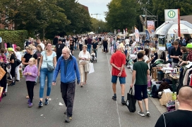 PM B2 170 Vorverkauf für den Jubiläumsflohmarkt