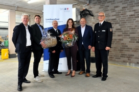 Für den Ernstfall gerüstet: Innenministerin Magdalena Finke zu Besuch auf der Polizeiwache in Quickborn PM 291 B3 Quickborns neue Polizeiwache ist für den Ernstfall gerüstet