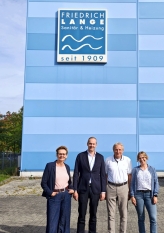 PM 332 B2 Wirtschaftsförderung zu Gast bei Friedrich Lange