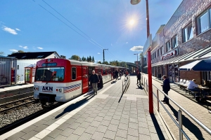 PM 336 Bauarbeiten vorerst abgeschlossen_AKN nimmt Fahrt in Quickborn wieder auf